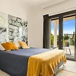 招待所 Casa Nova