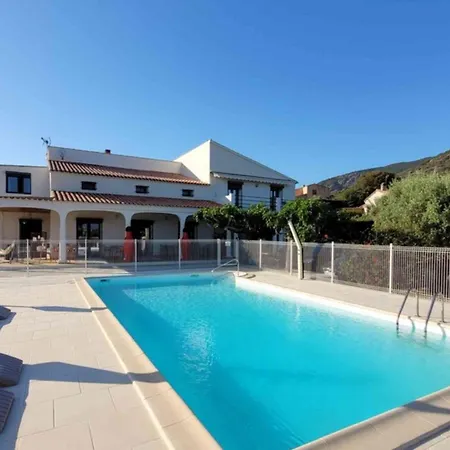 בית הארחה Casa Nova