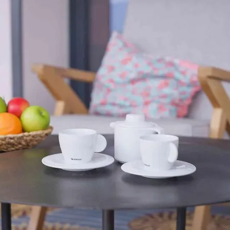 Πανσιόν Casa Nova 4*